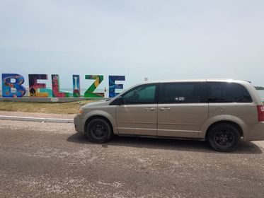 travel mexico to belize